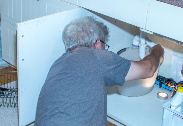 Pipe Drip Repair in Dearborn