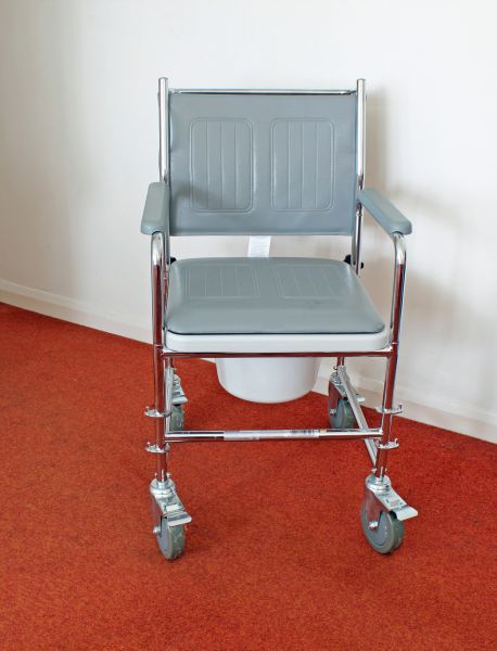 Cost of Commode Replacement in Dearborn